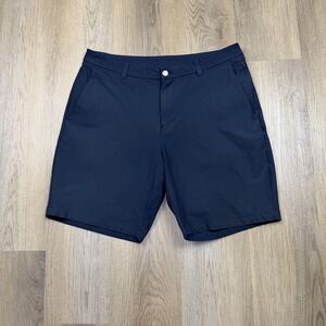 Lululemon Shorts Mens 34 Blue Chino Casual Golf Stretch Pockets Classic